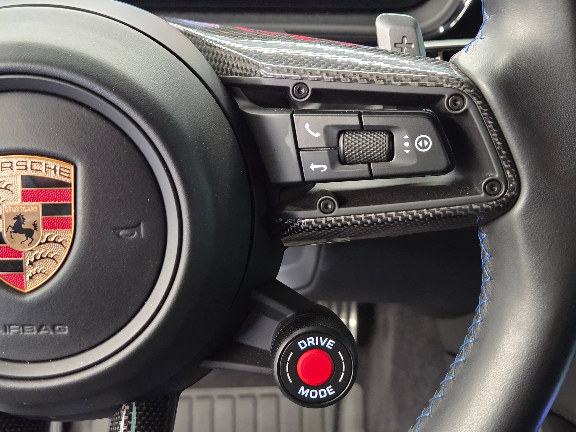 Certified 2024 Porsche Cayenne Turbo GT AWD/4WD image 19