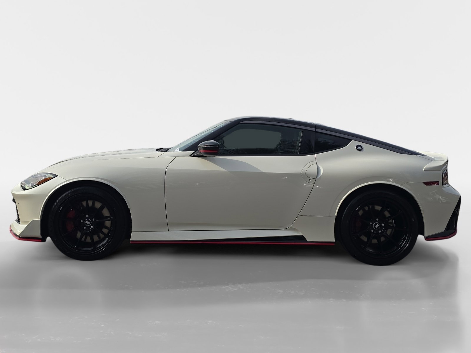 New 2026 Nissan Z NISMO image 2