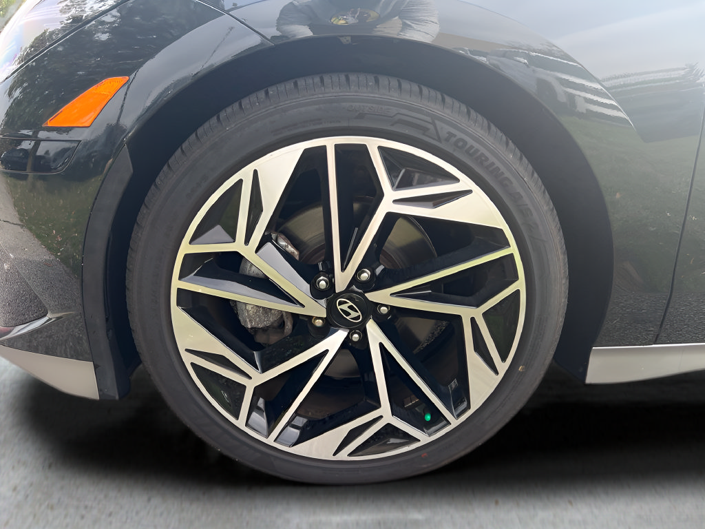 Certified 2023 Hyundai Ioniq 6 SEL AWD/4WD image 33