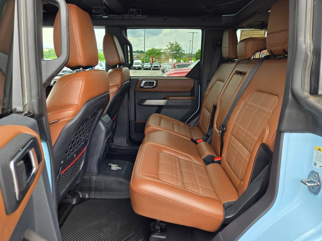 Used 2023 Ford Bronco Heritage Edition AWD/4WD image 25