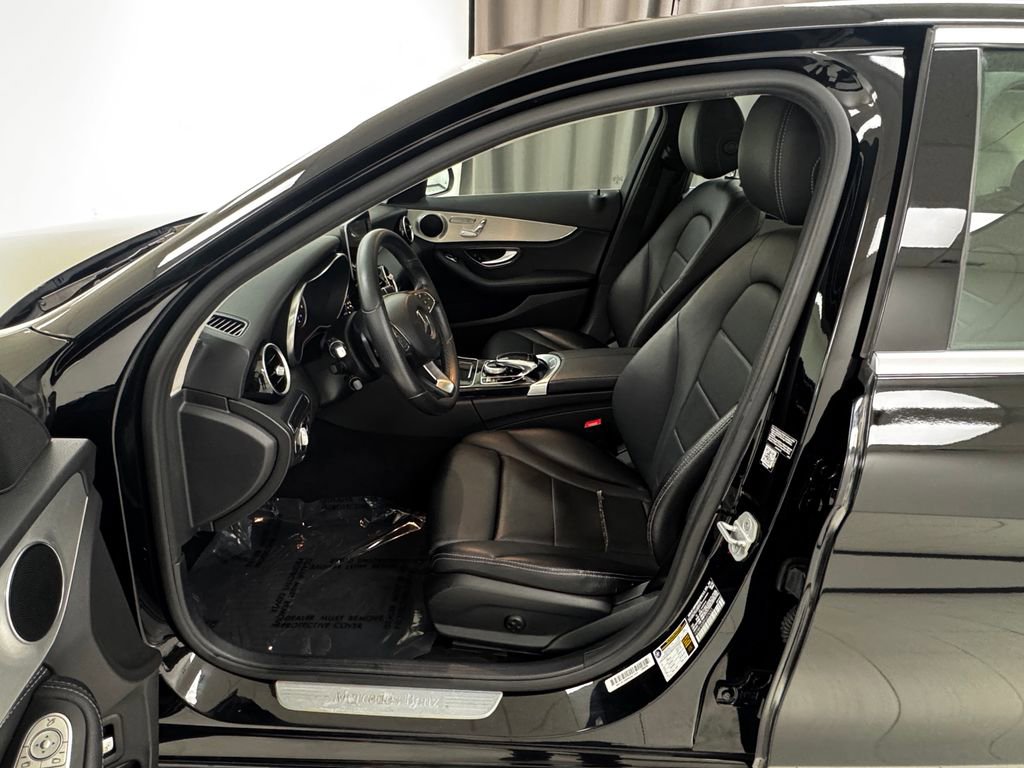 Used 2015 Mercedes-Benz C 300 4MATIC Sedan image 10