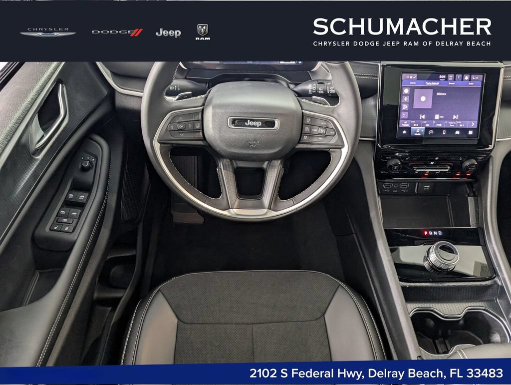 New 2025 Jeep Grand Cherokee L Altitude RWD image 8