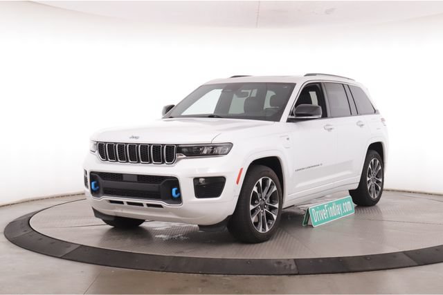 Used 2022 Jeep Grand Cherokee Overland AWD/4WD image 10