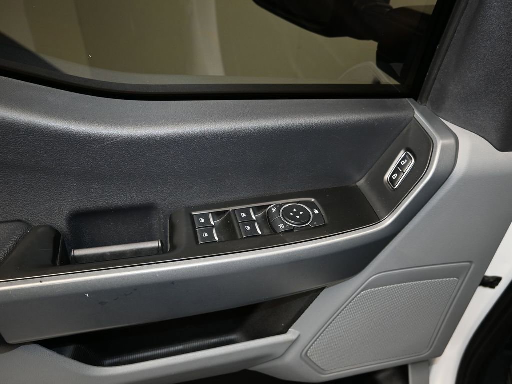 Certified 2024 Ford F350 XLT image 5