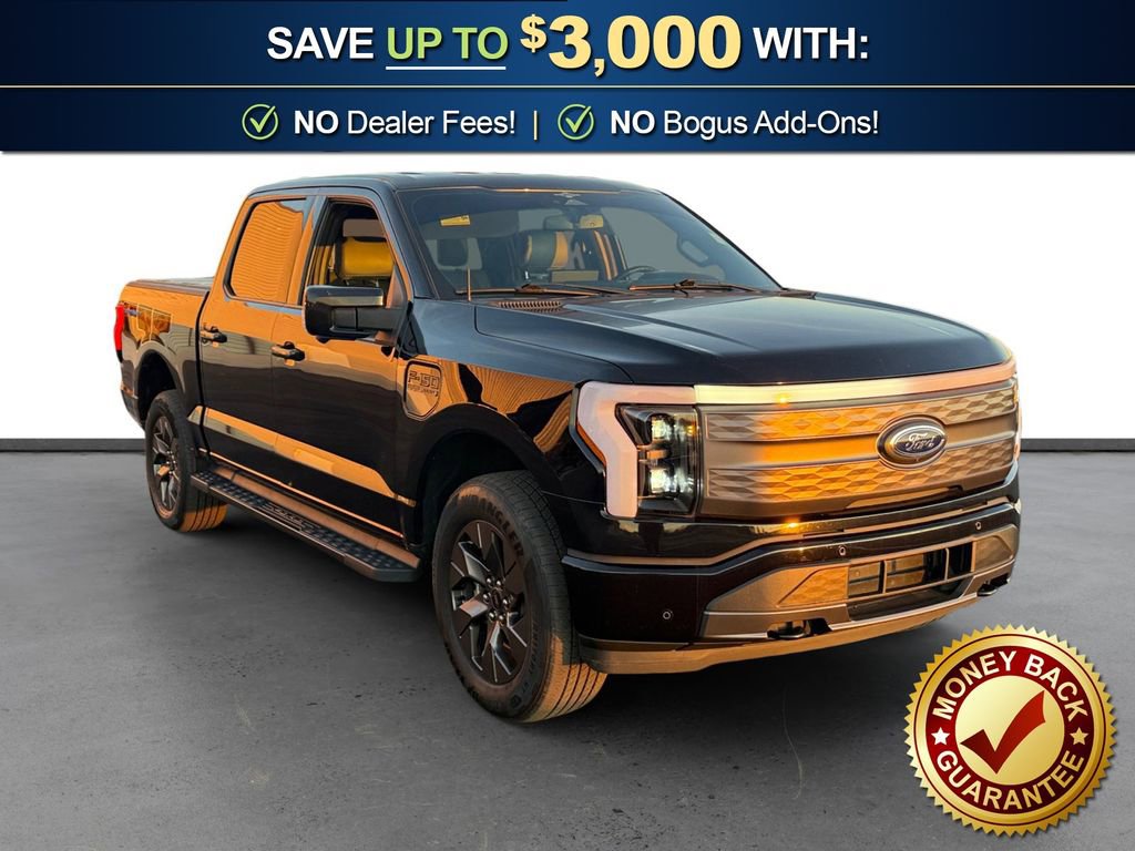 Used 2023 Ford F150 Lightning Lariat image 10