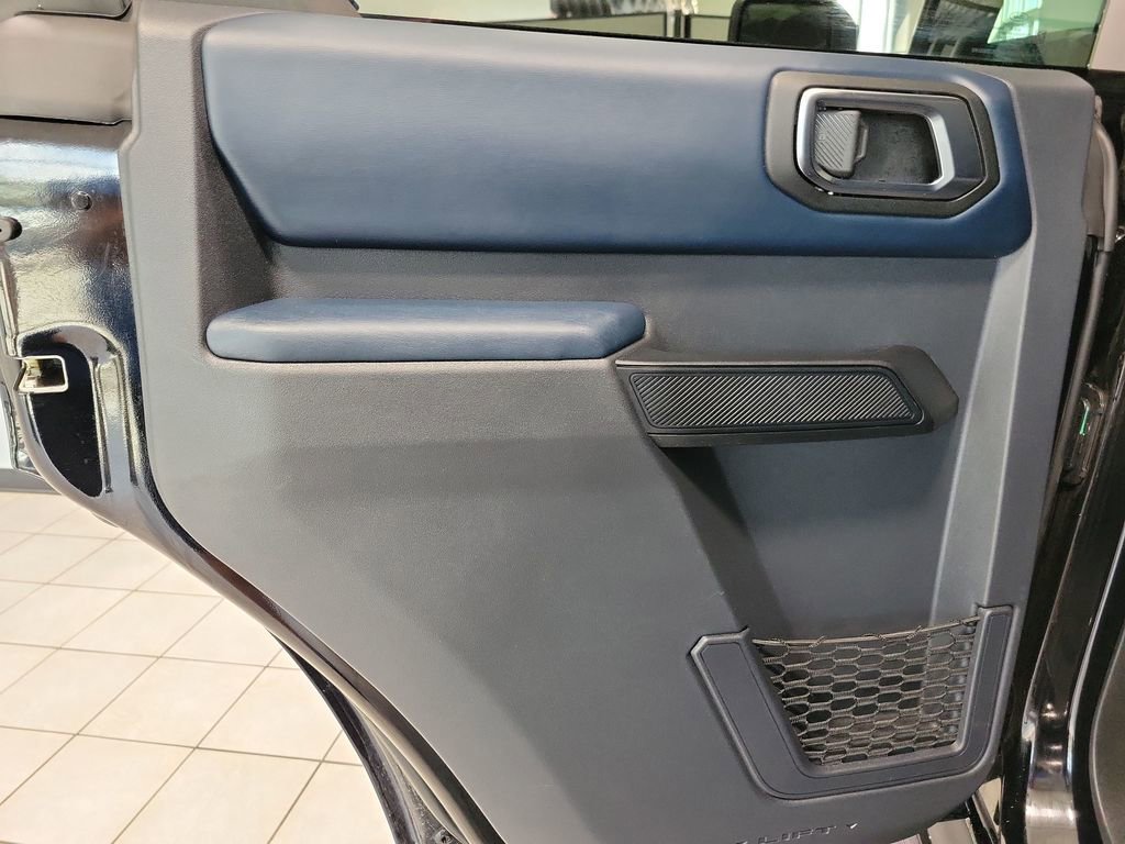 Used 2025 Ford Bronco Heritage Edition AWD/4WD image 30