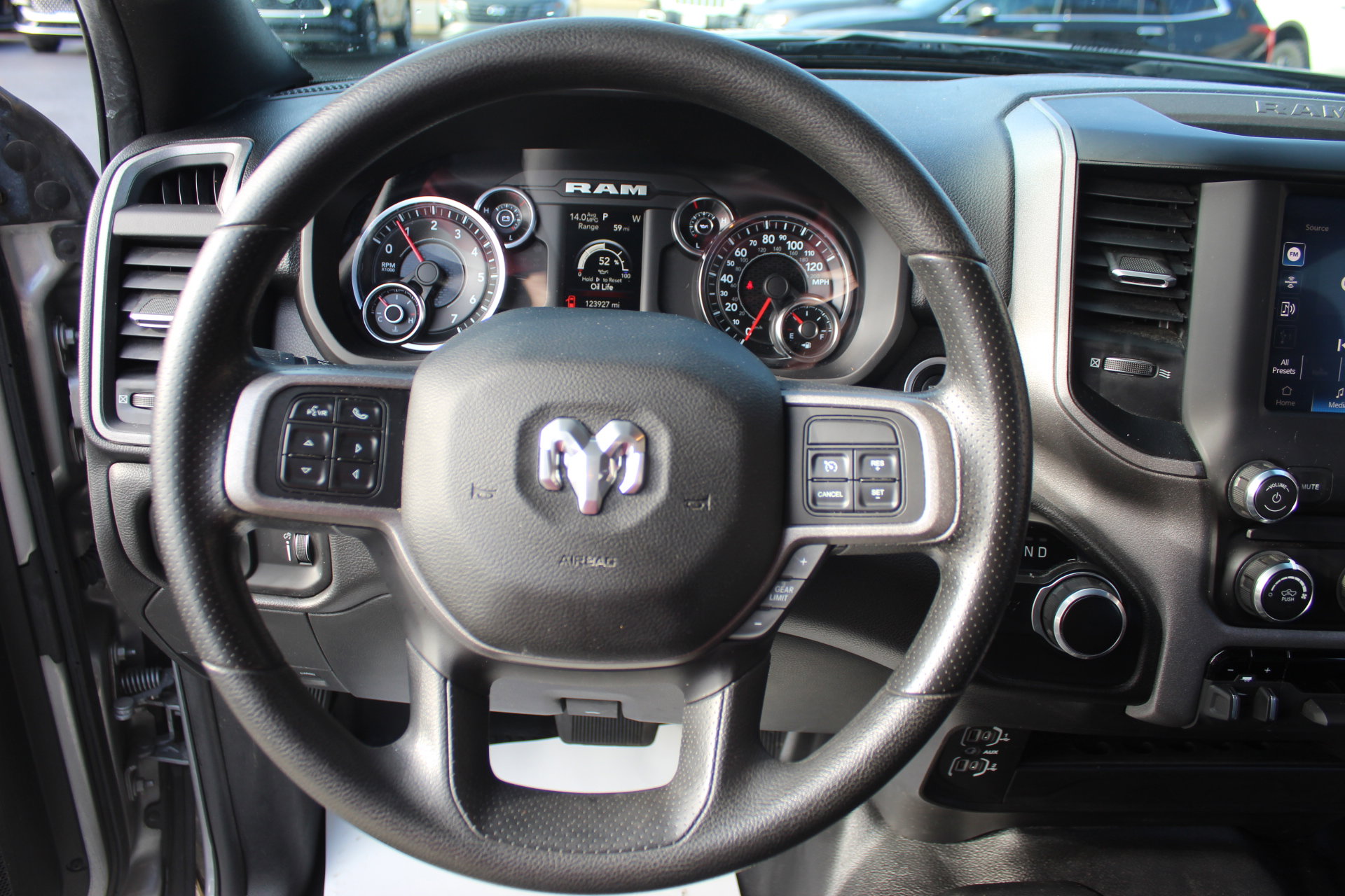 Used 2022 RAM 2500 Tradesman w/ Chrome Appearance Group image 15