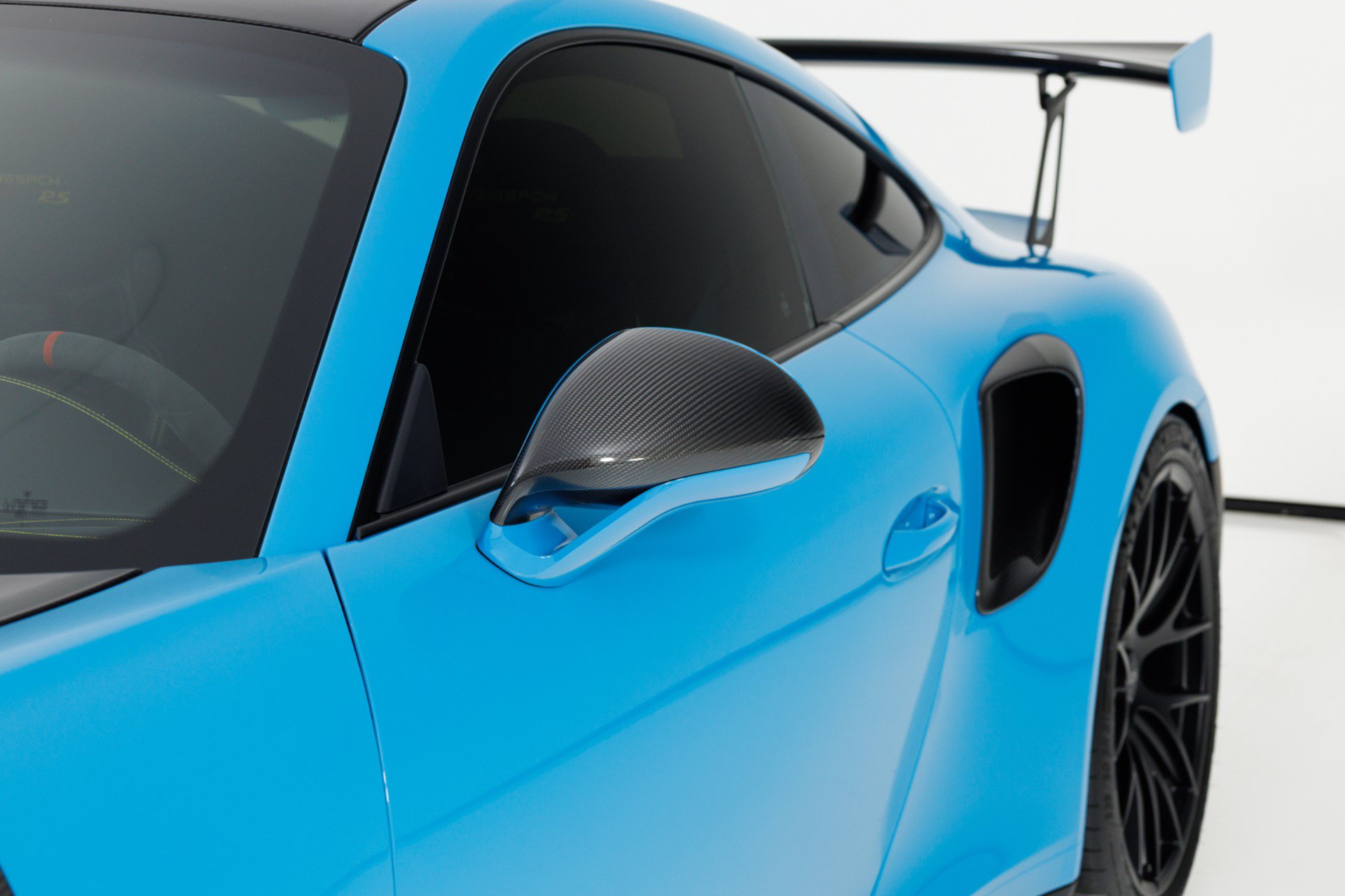 Used 2018 Porsche 911 GT2 RS RWD image 62