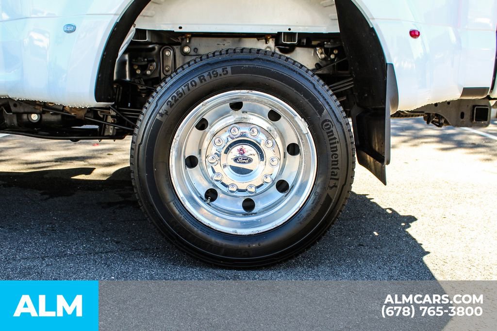 Used 2022 Ford F450 Platinum image 16
