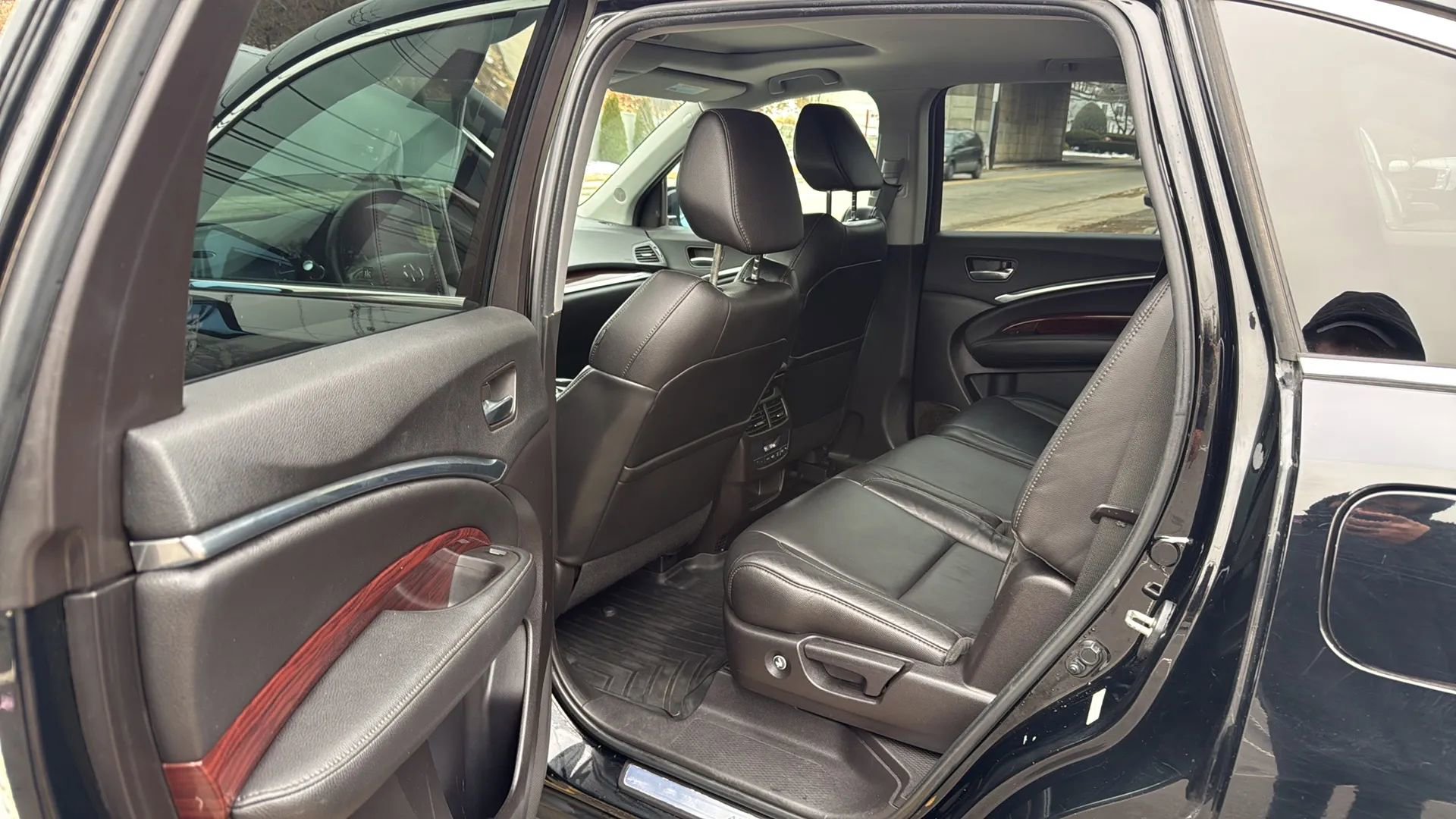 Used 2016 Acura MDX SH-AWD w/ Technology Package image 28