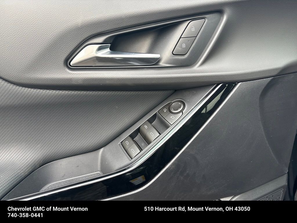 New 2026 Chevrolet Equinox LT w/ Convenience Package II AWD/4WD image 13