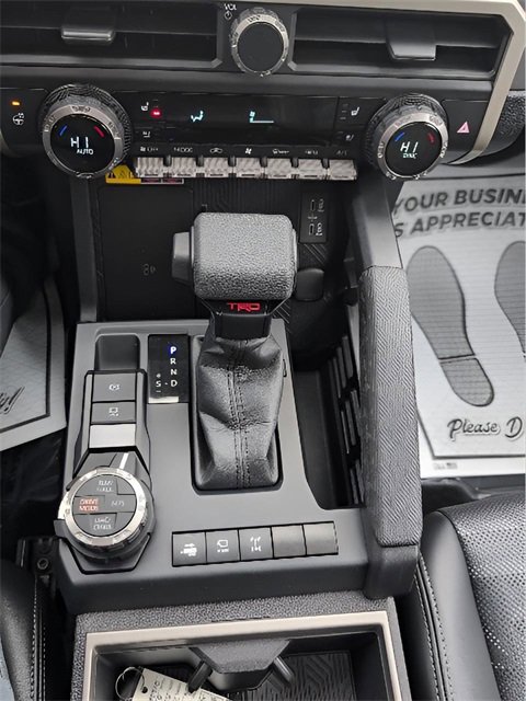 Used 2024 Toyota Tacoma TRD Off-Road w/ TRD Off Road Premium Package image 24