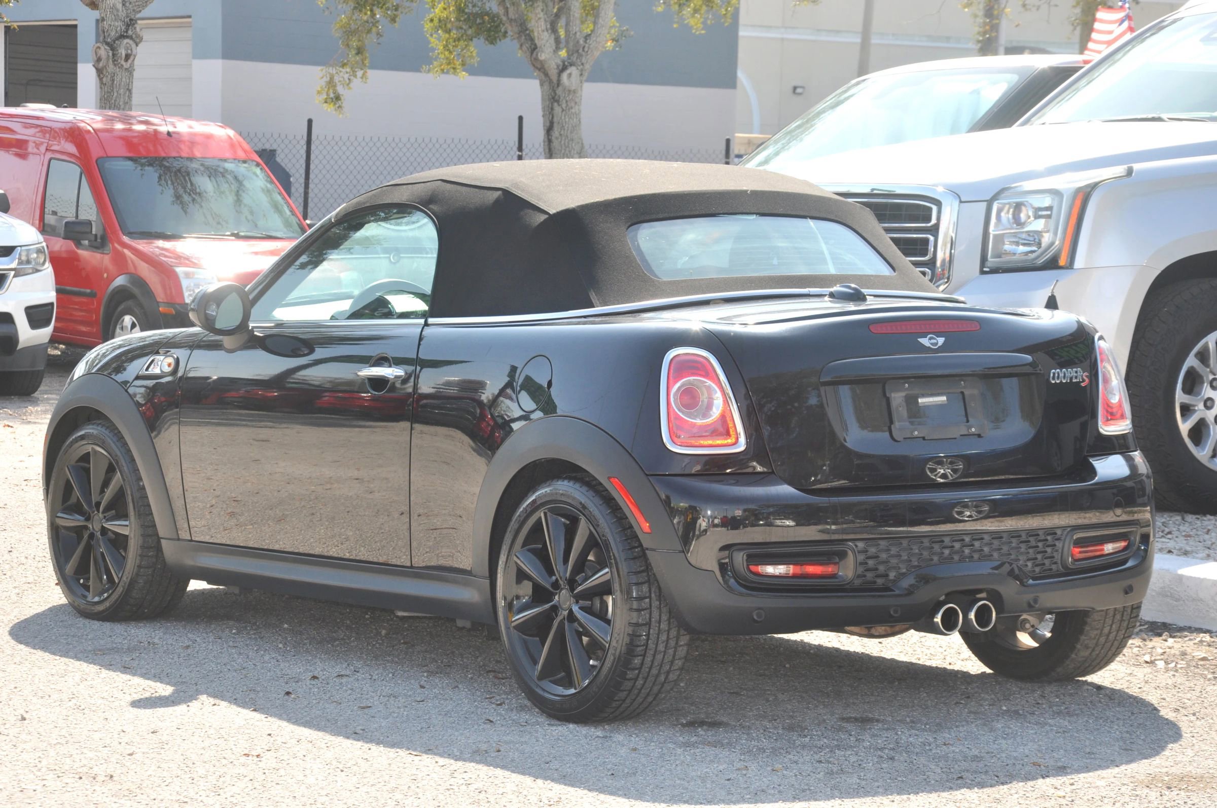 Used 2015 MINI Cooper Roadster S FWD image 16