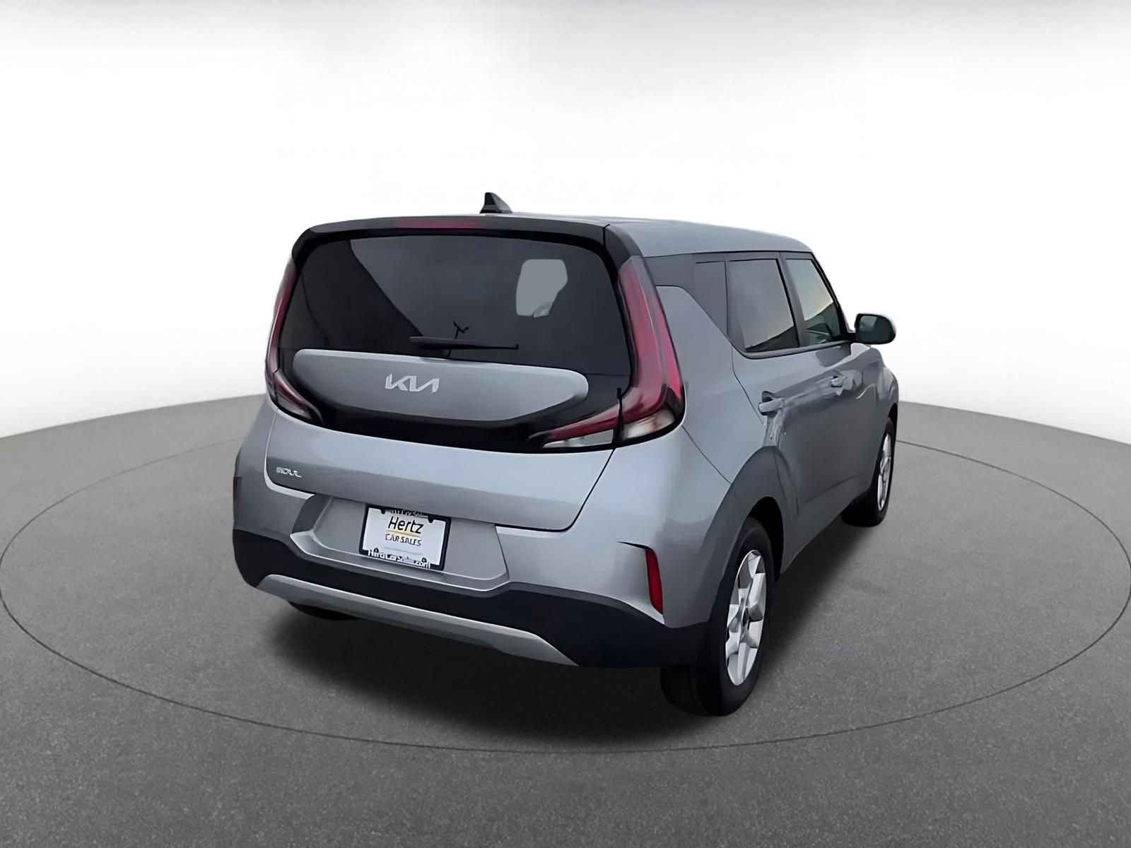 Used 2024 Kia Soul LX w/ Option Group 015 image 13