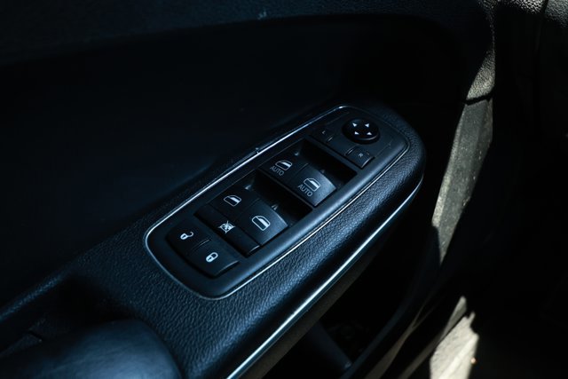 Used 2021 Chrysler 300 S RWD image 19