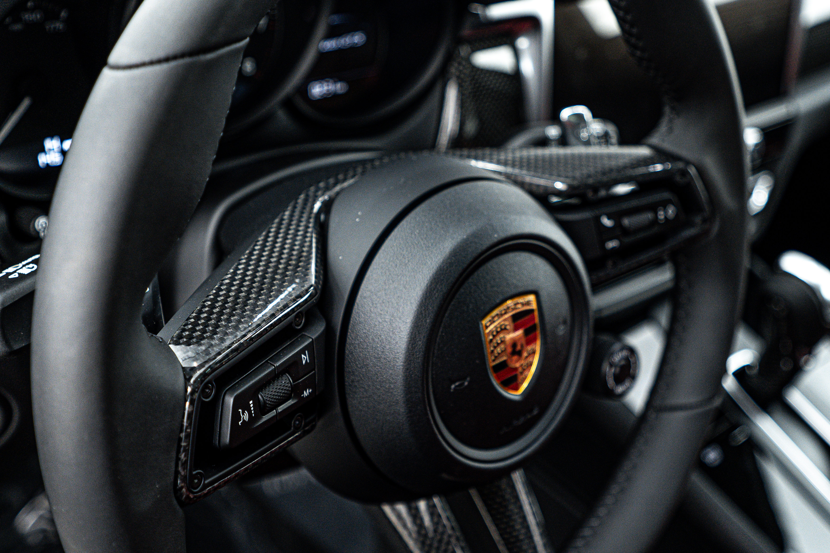 New 2025 Porsche Macan GTS image 14