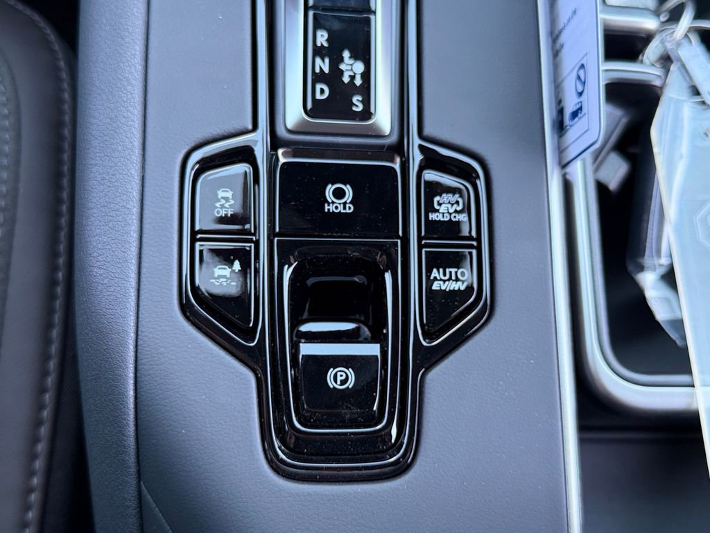New 2026 Lexus TX 550h AWD Plug-In Hybrid image 27