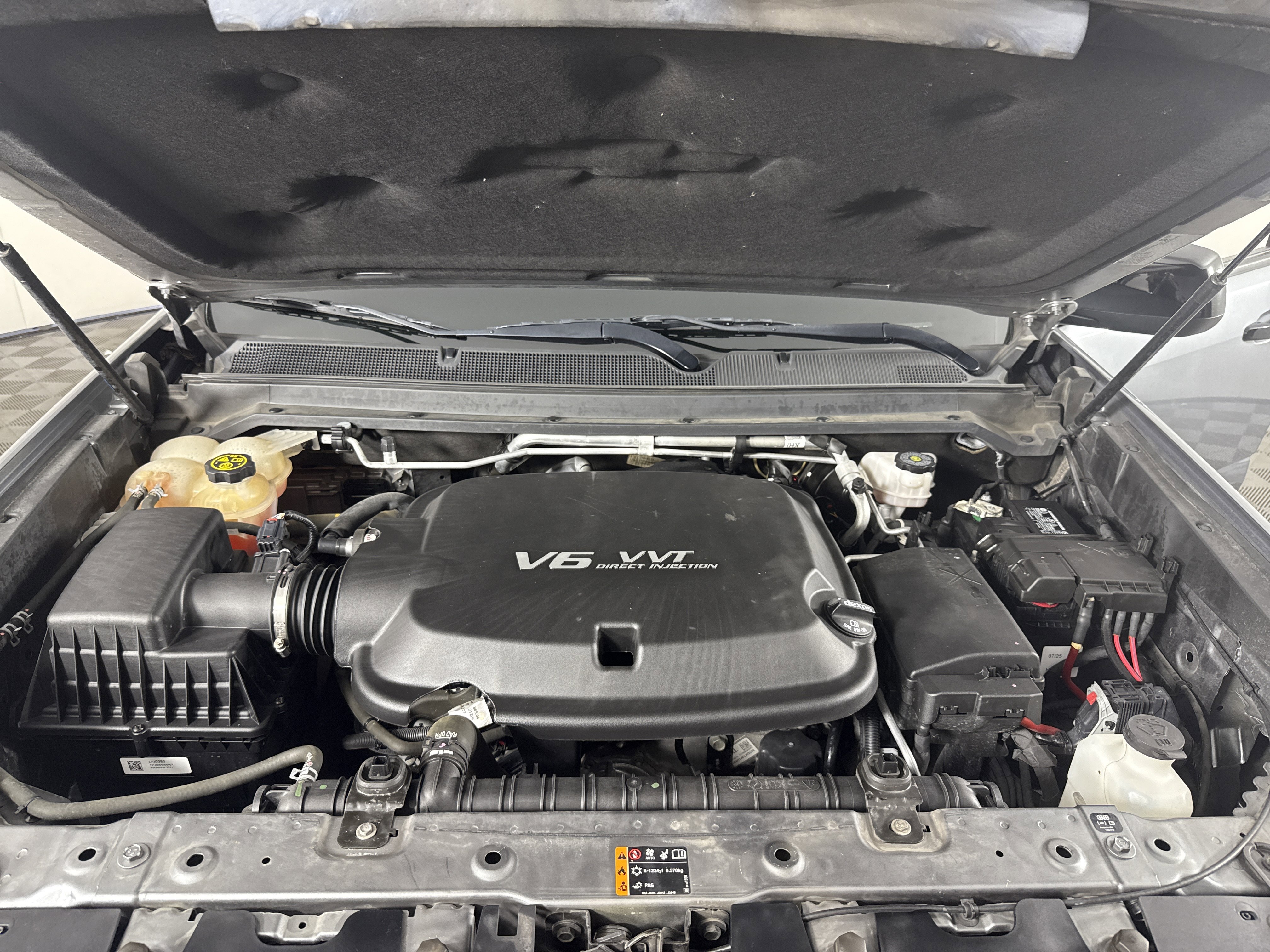 Used 2022 Chevrolet Colorado Z71 w/ Safety Package image 10