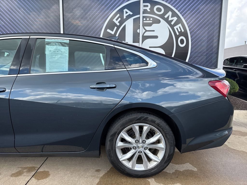 Used 2019 Chevrolet Malibu LT FWD image 14