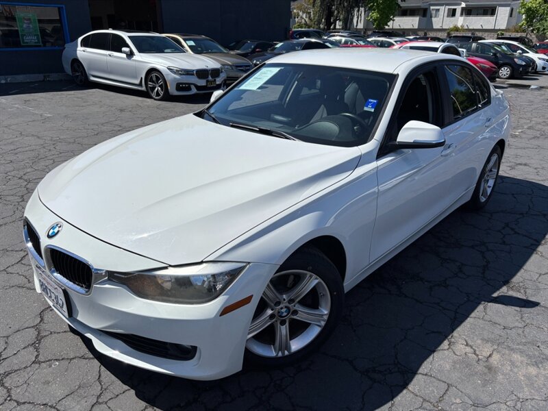 Used 2014 BMW 320i Sedan RWD image 9