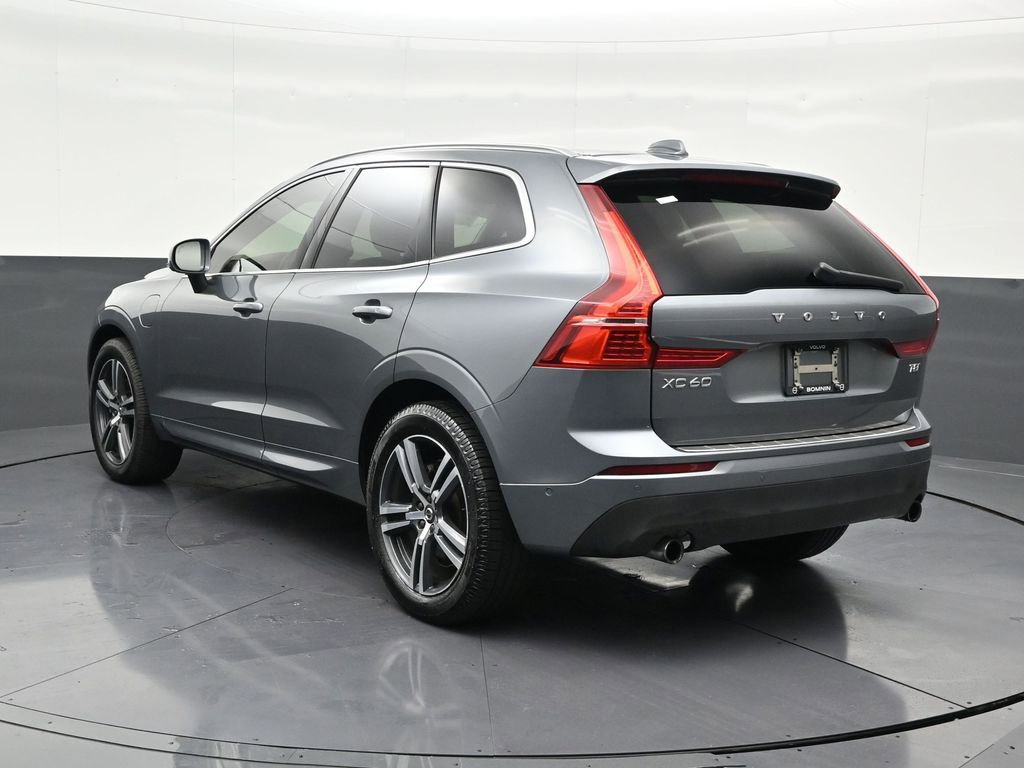 Used 2019 Volvo XC60 T8 Momentum w/ Premium Package image 3
