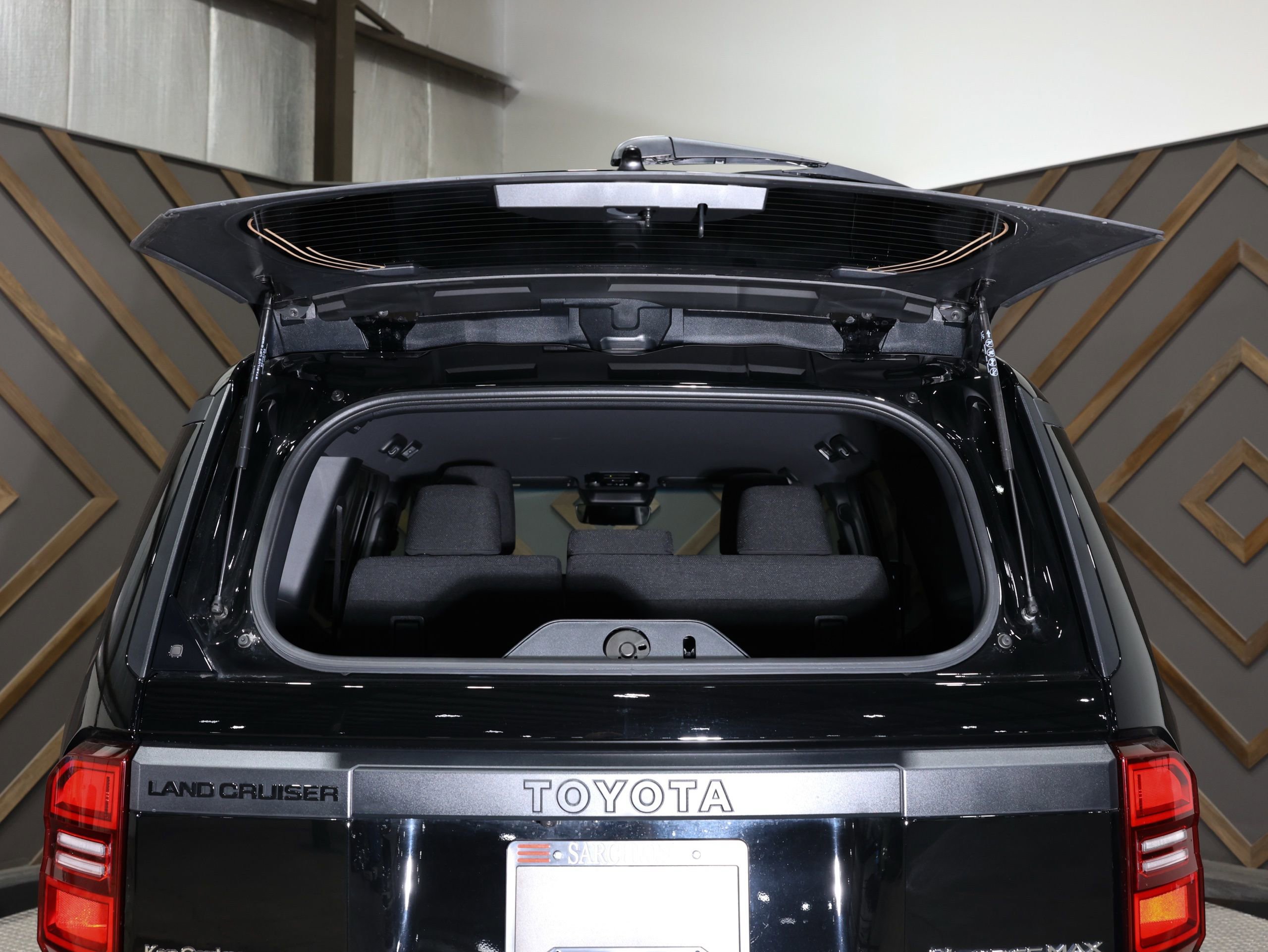 Used 2025 Toyota Land Cruiser 1958 image 22