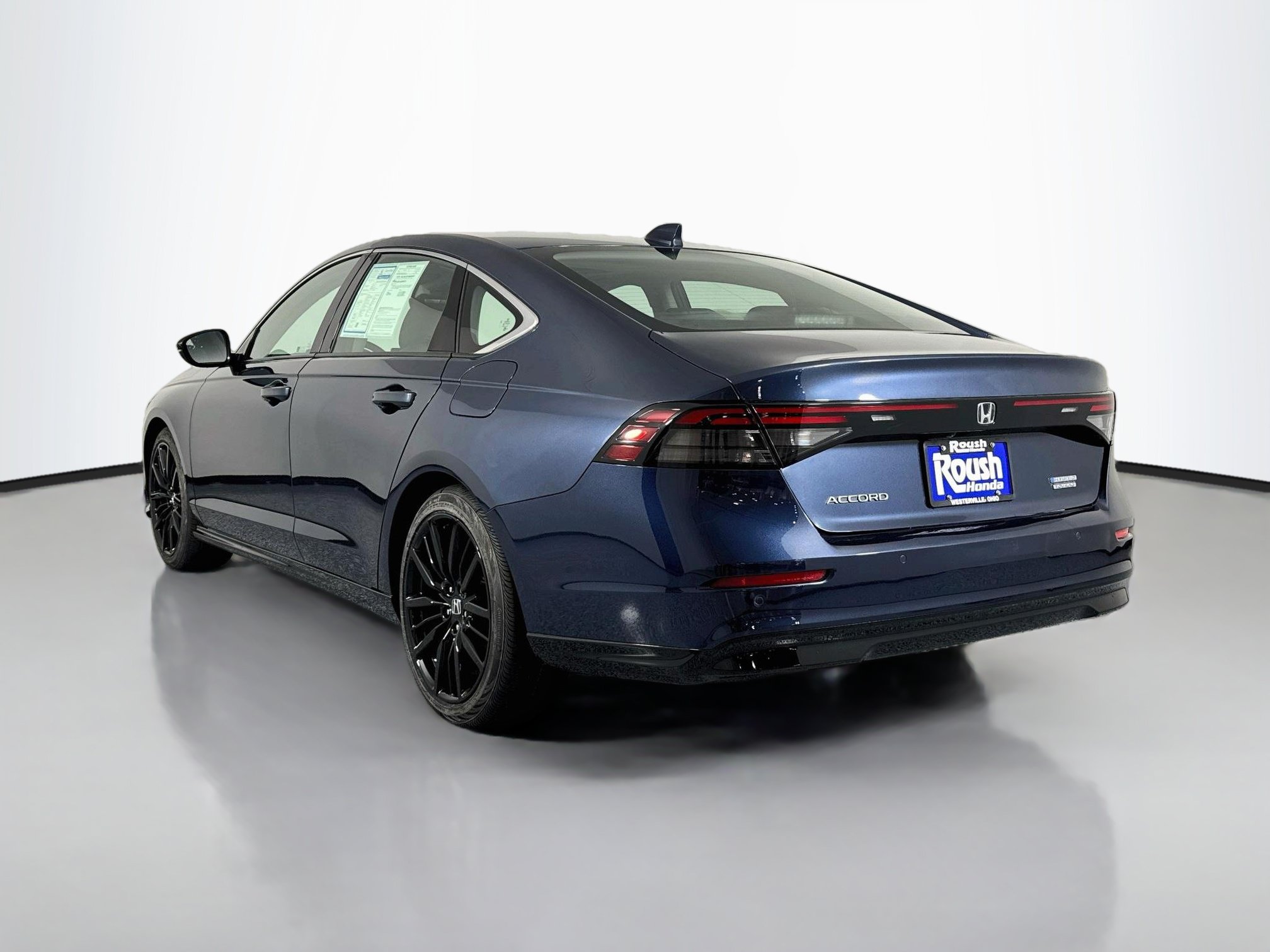 Certified 2024 Honda Accord Touring image 7
