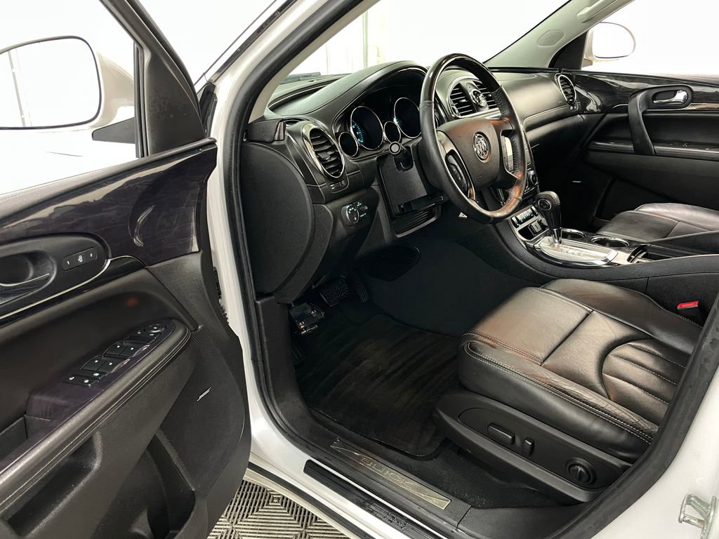 Used 2016 Buick Enclave Leather w/ Trailering Package FWD image 23