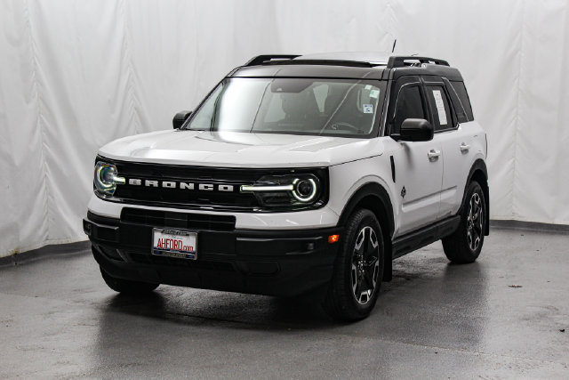 Certified 2021 Ford Bronco Sport Outer Banks w/ Outer Banks Package AWD/4WD image 4