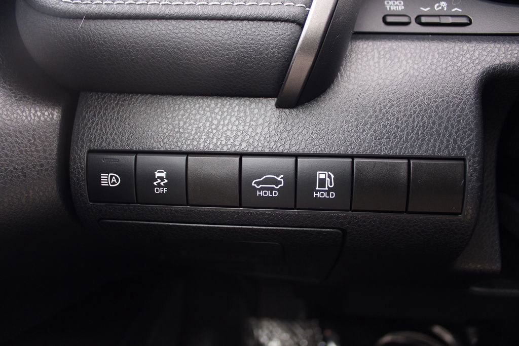 Used 2022 Toyota Camry SE image 28