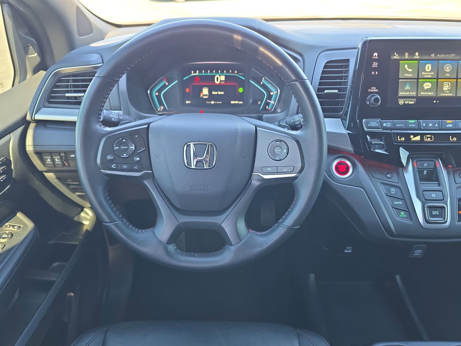 Used 2023 Honda Odyssey Sport image 10