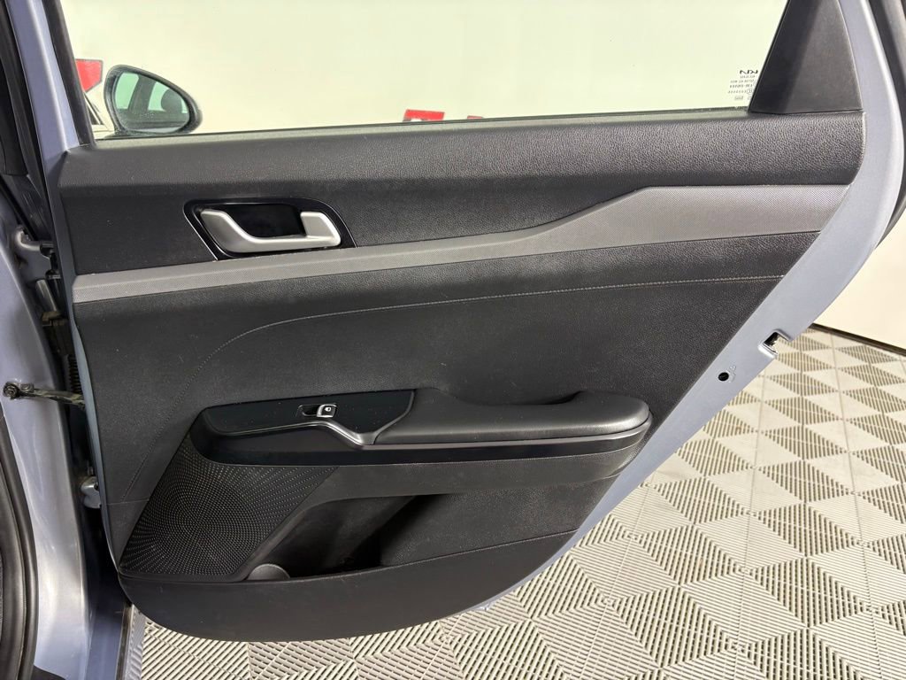 Used 2022 Kia K5 LX FWD image 41