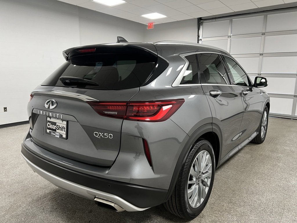 Used 2024 INFINITI QX50 Luxe image 10