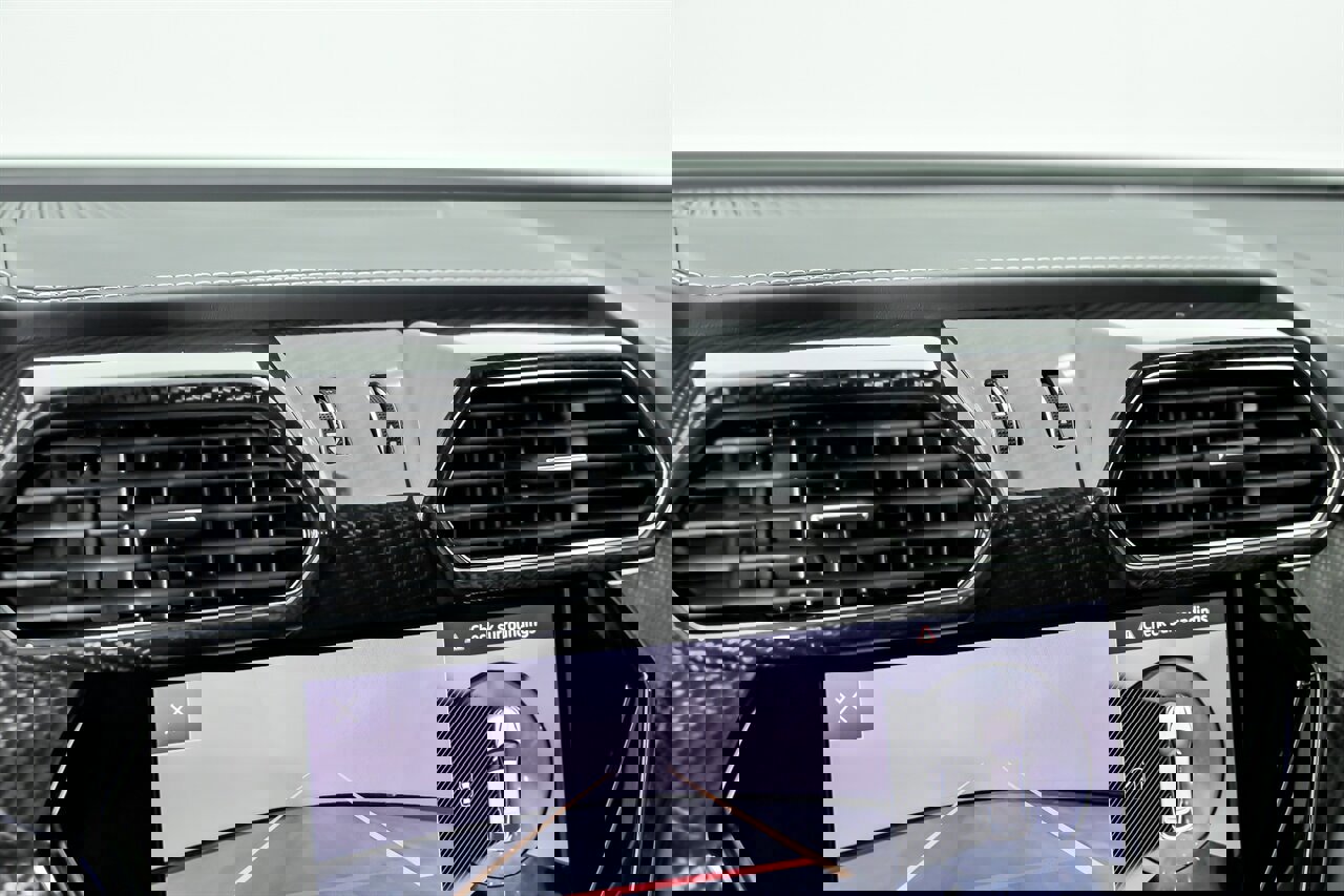 Used 2023 Lamborghini Urus S image 33