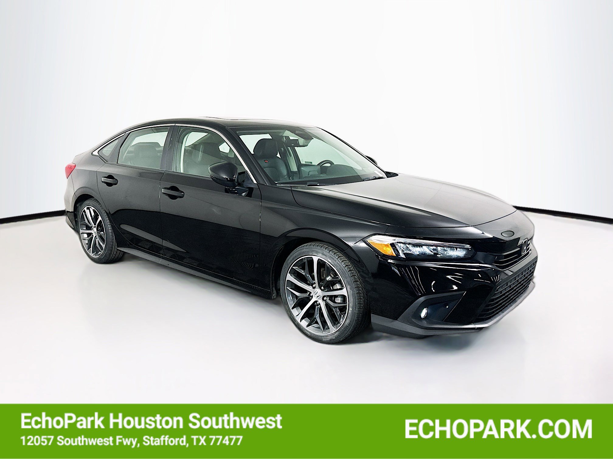 Used 2024 Honda Civic Touring image 1
