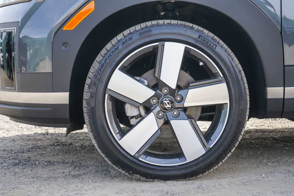New 2026 Hyundai Santa Fe Limited AWD/4WD image 9