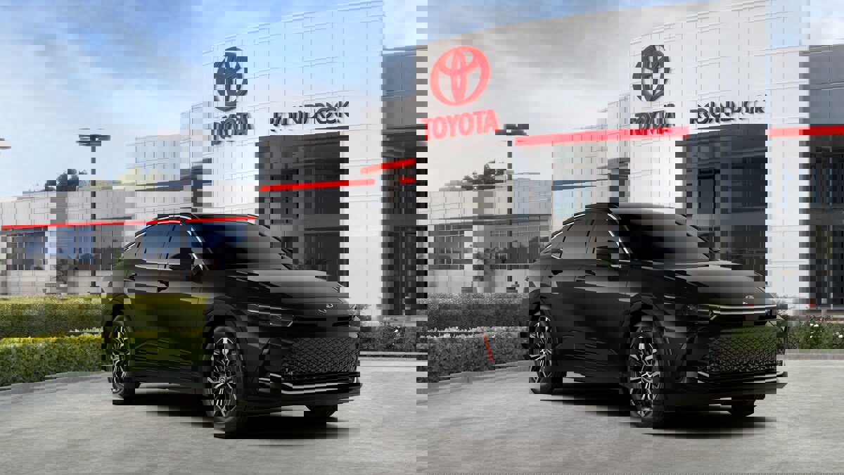 New 2026 Toyota Crown XLE AWD/4WD image 15