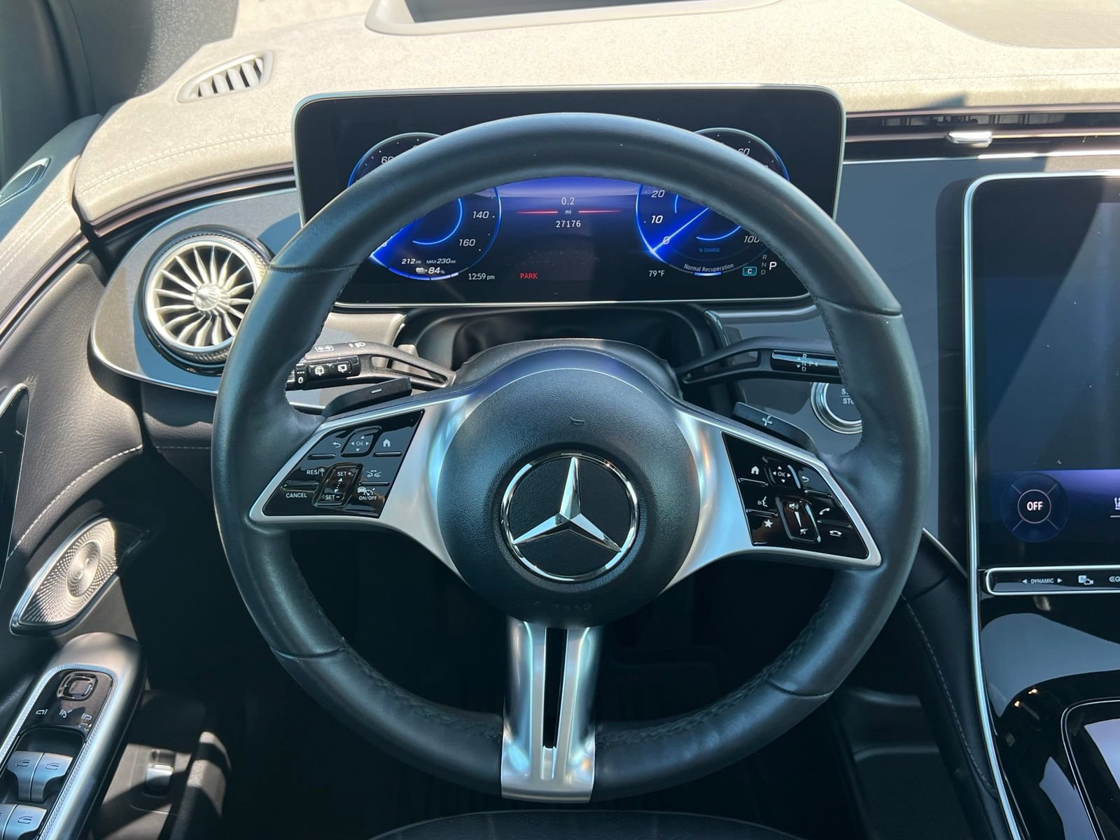 Used 2023 Mercedes-Benz EQE 500 4MATIC SUV image 23