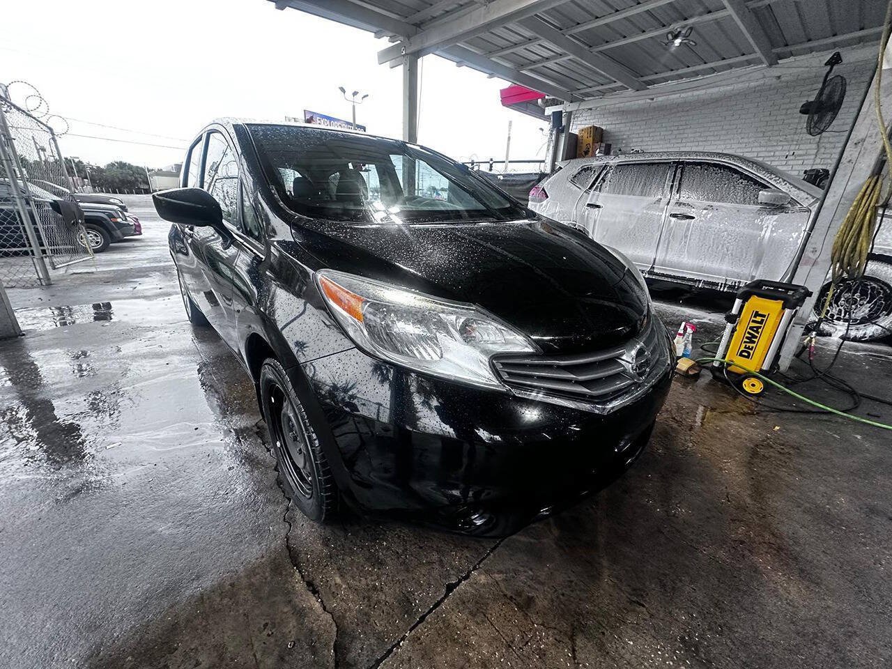 Used 2016 Nissan Versa Note S Plus FWD image 5