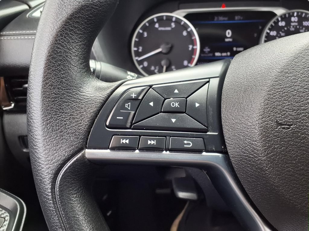 Used 2024 Nissan Sentra SV FWD image 13