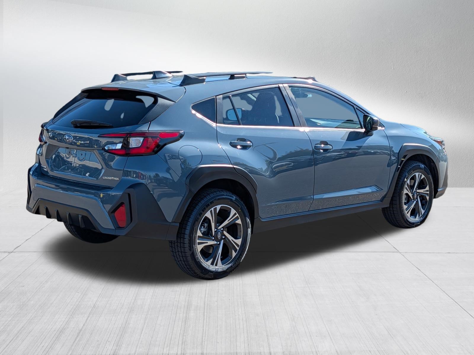 Used 2024 Subaru Crosstrek 2.0i Premium AWD/4WD image 7