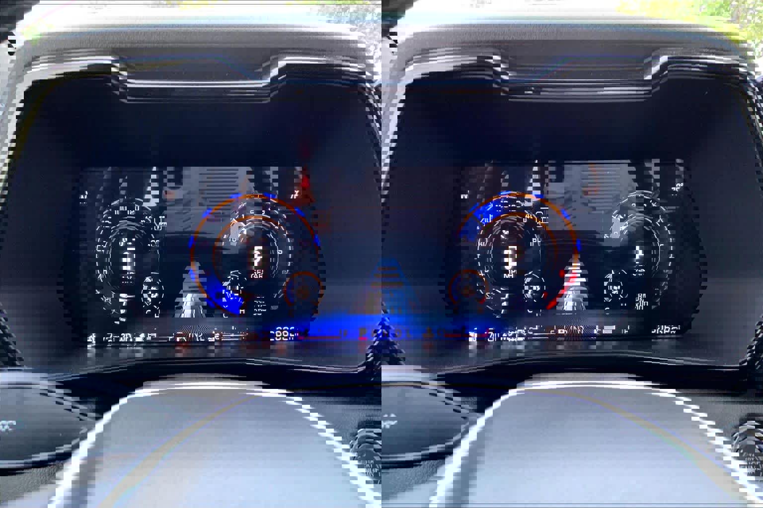 Used 2024 Chevrolet Colorado LT w/ LT Convenience Package image 25