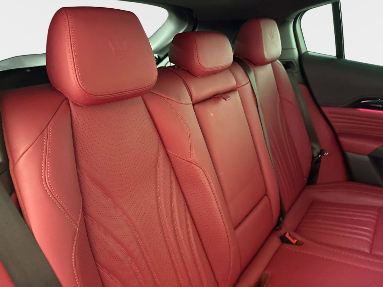 Used 2023 Maserati Grecale Modena AWD/4WD image 30