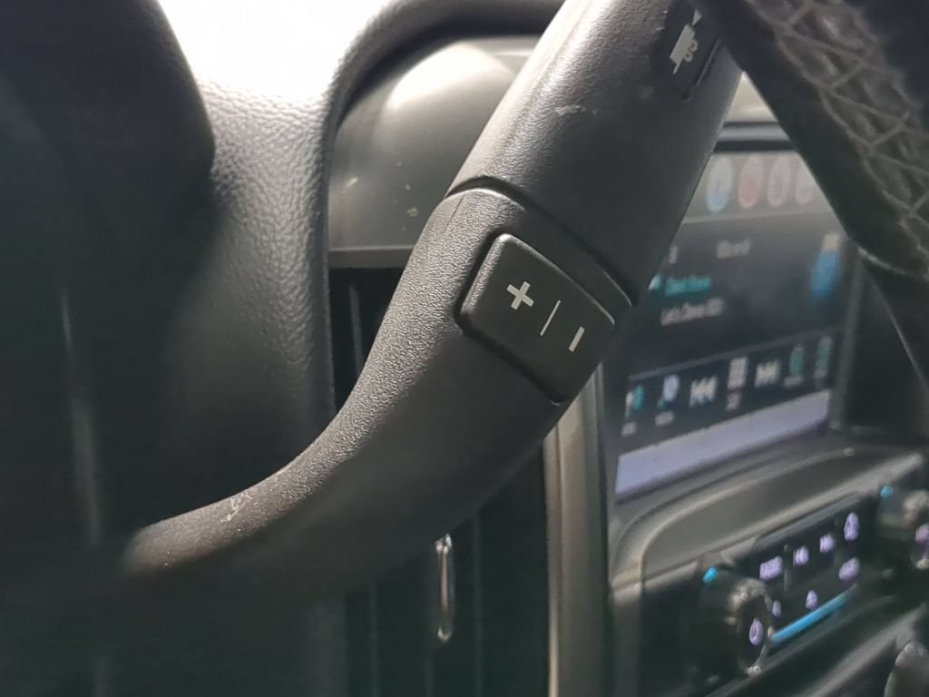 Used 2018 Chevrolet Silverado 1500 LT w/ True North Edition AWD/4WD image 32