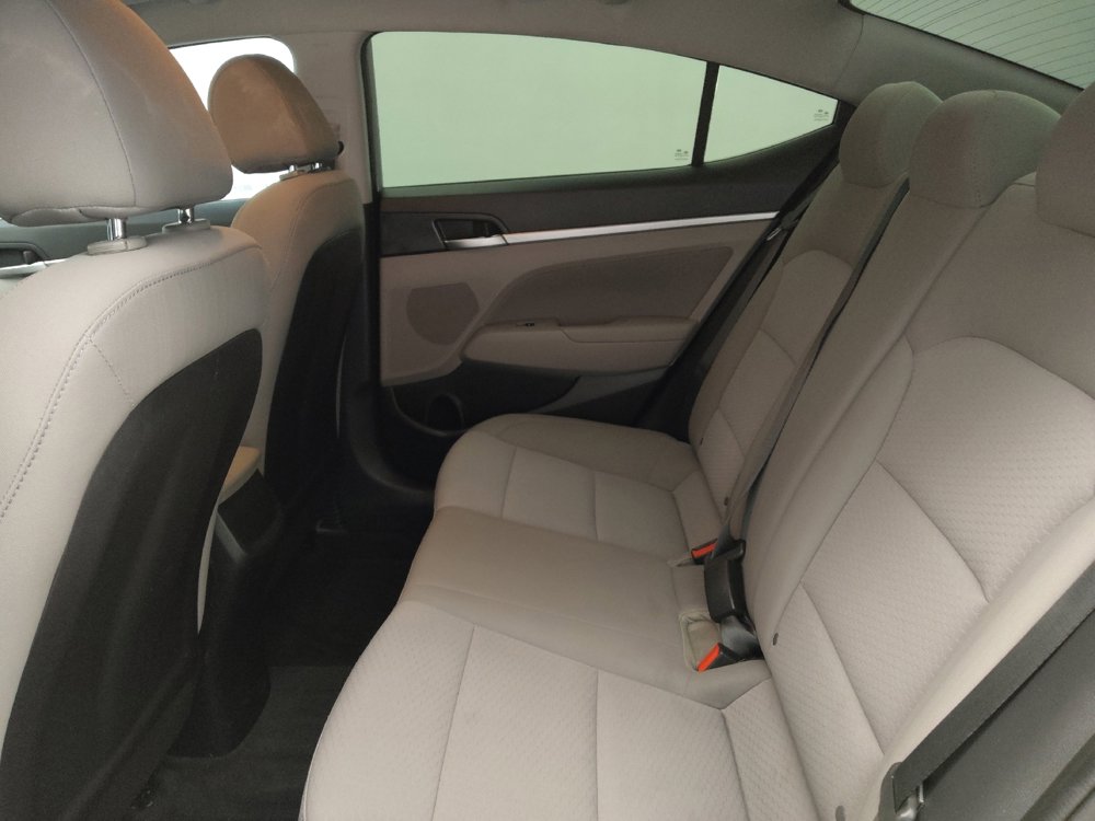 Used 2019 Hyundai Elantra SEL image 18