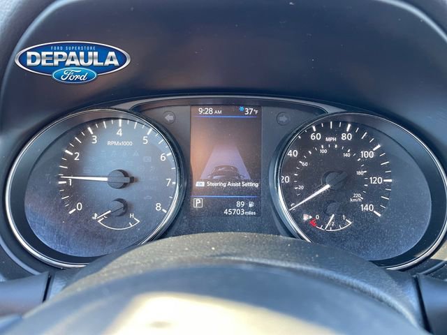 Used 2022 Nissan Rogue Sport SV w/ Technology Package image 2