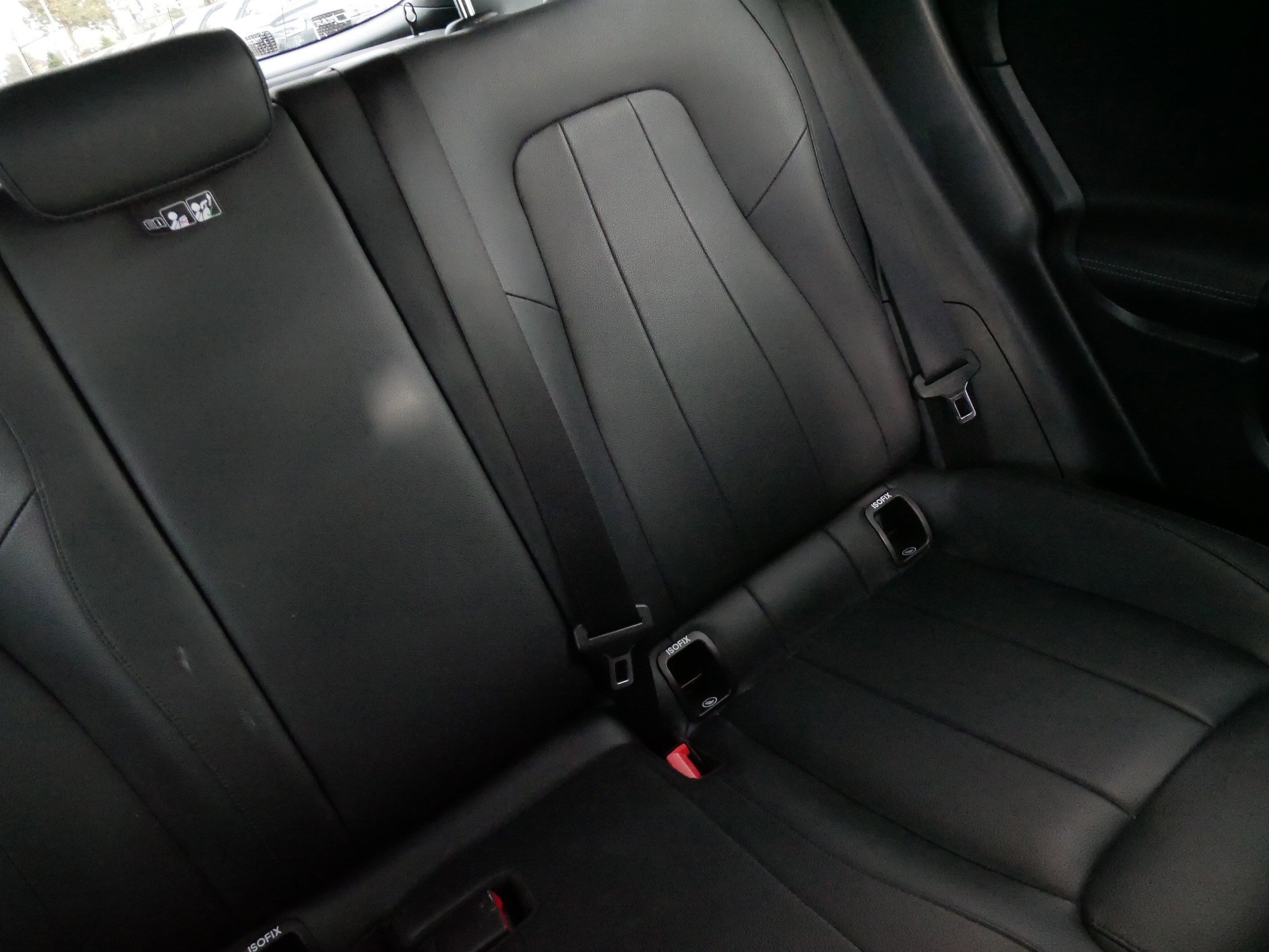 Used 2022 Mercedes-Benz GLA 250 4MATIC image 14