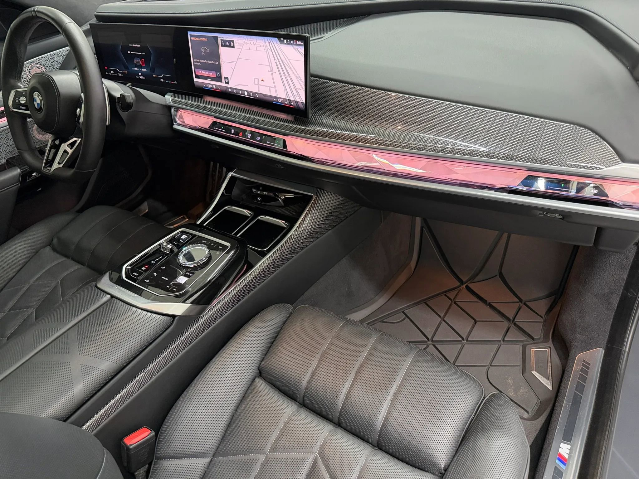 Used 2024 BMW 760i xDrive AWD/4WD image 11