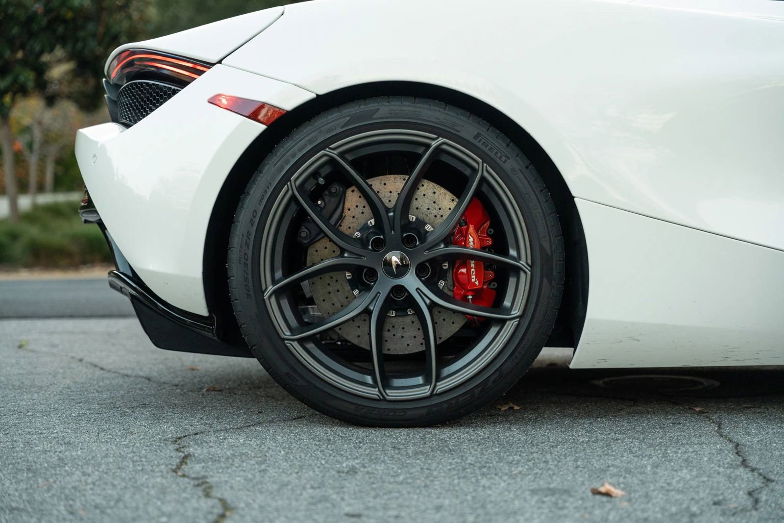 Used 2021 McLaren 720S Spider image 43