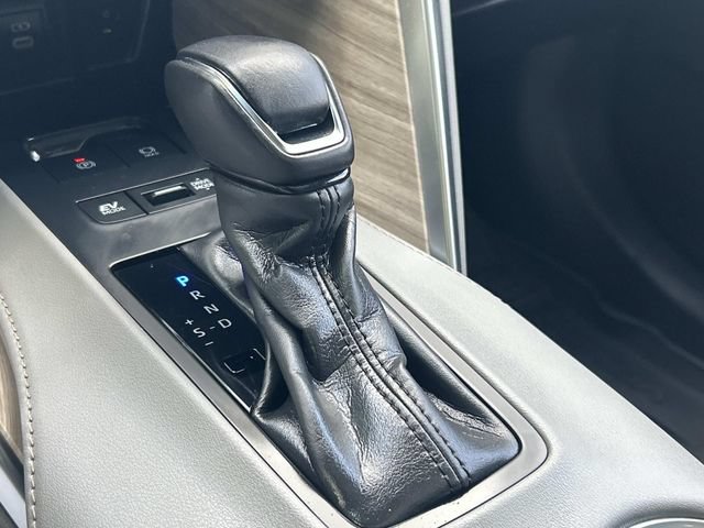 Used 2023 Toyota Venza Limited AWD/4WD image 33